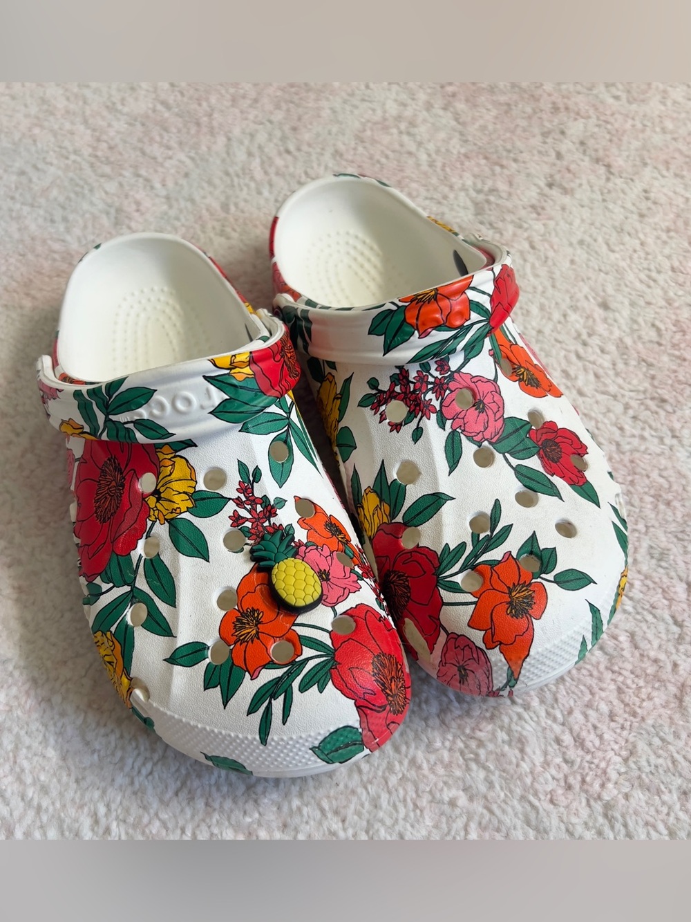 CROCS Classic Clog in White with Red, Orange, Yellow & Green Floral Print